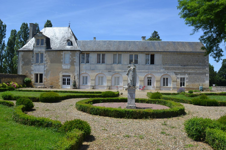 Others 4, LOGIS du Chateau du Bois Doucet, Vienne