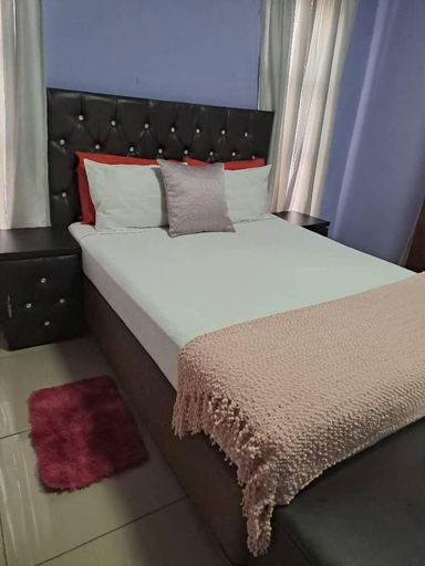 Bedroom 2, Lee Bed & Breakfast, Masungu