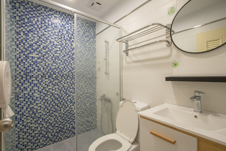 Bathroom 3, Kenting Shin Yu Homestay, Pingtung