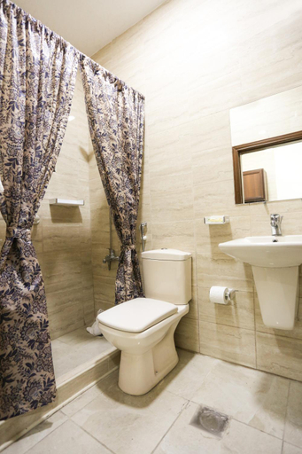 Bathroom 5, 7Boys Hotel, Wadi Essier