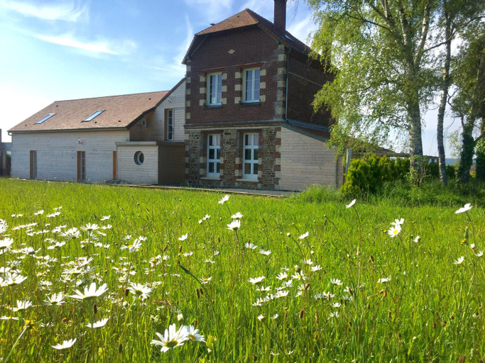 Exterior & Views 1, Galerie, Tumulus de la Hogue, Calvados