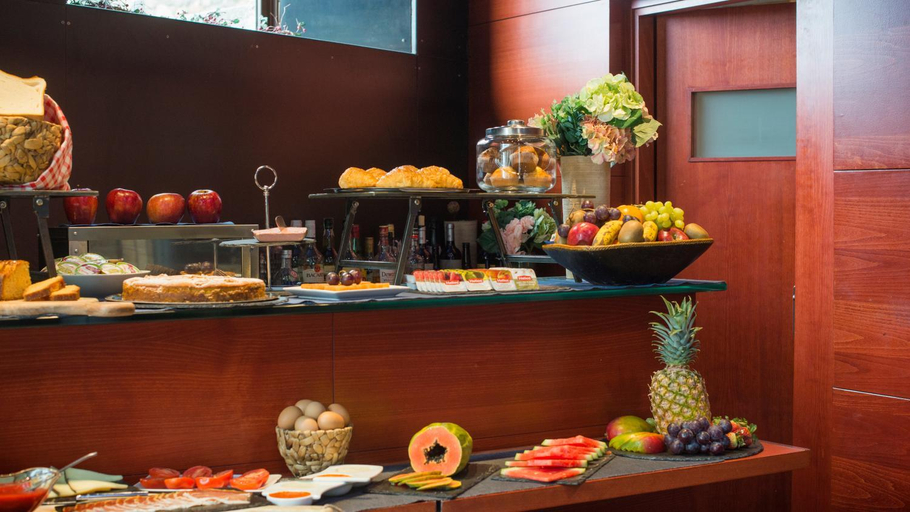 Food & Drinks 5, Abad Toledo, Toledo
