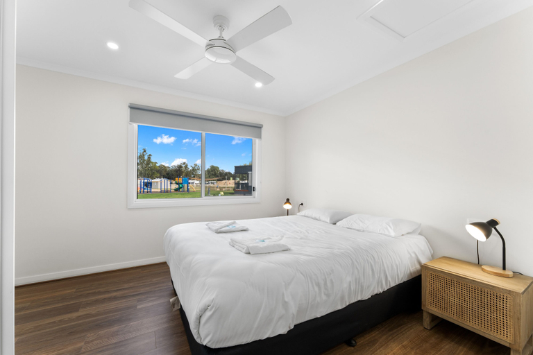 Bedroom 2, Echo Holiday Parks - Waikerie, Loxton Waikerie - West