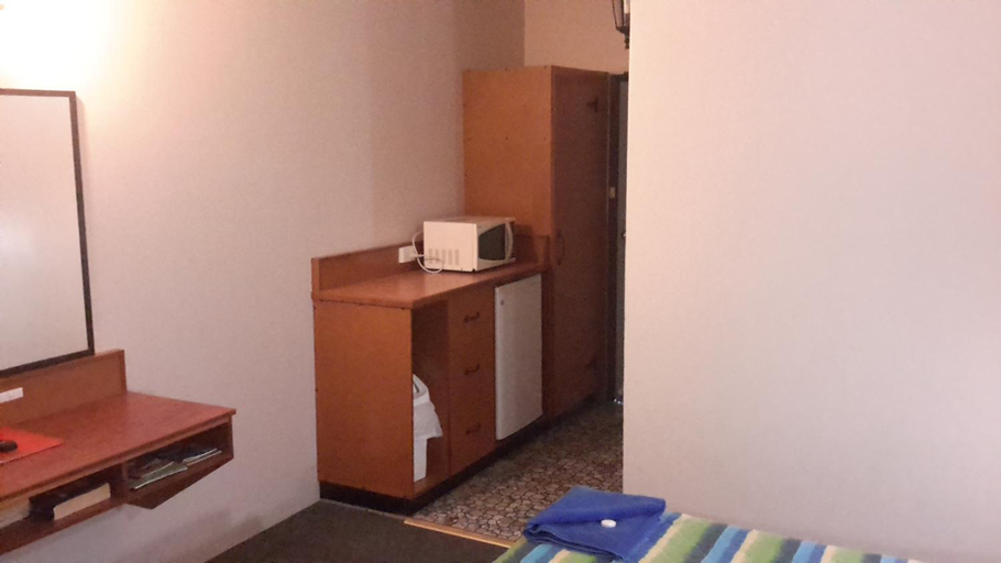 Bedroom 3, Herbert Valley Motel, Hinchinbrook