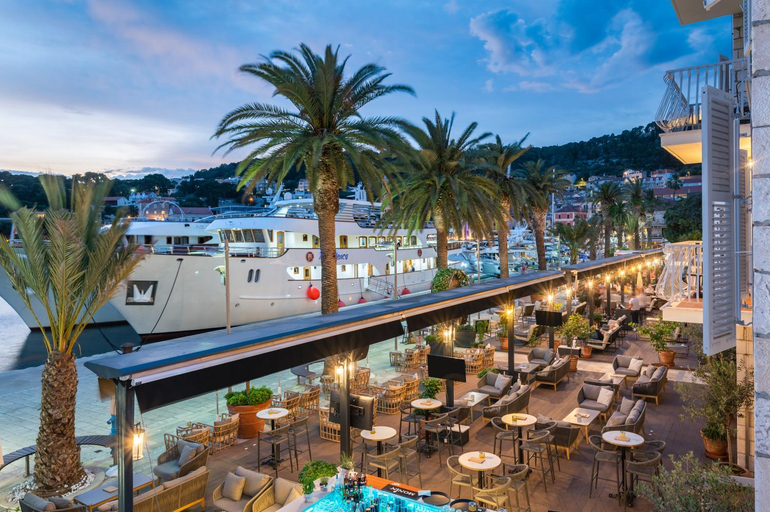 Sport & Beauty 2, Riva Hvar Yacht Harbour Hotel, Hvar