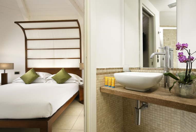 Bedroom 4, La Plage Resort, Messina