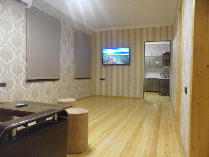 Others 5, VM Hostel, Gəncə