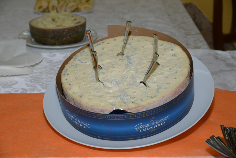 Food & Drinks 5, Le Tre Rose, Sassari