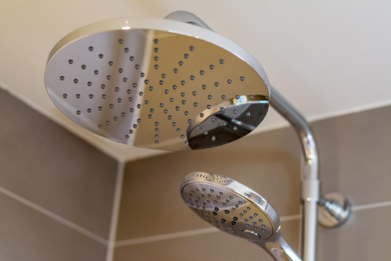 Others 4, Slapen aan de Bosweg, Veere