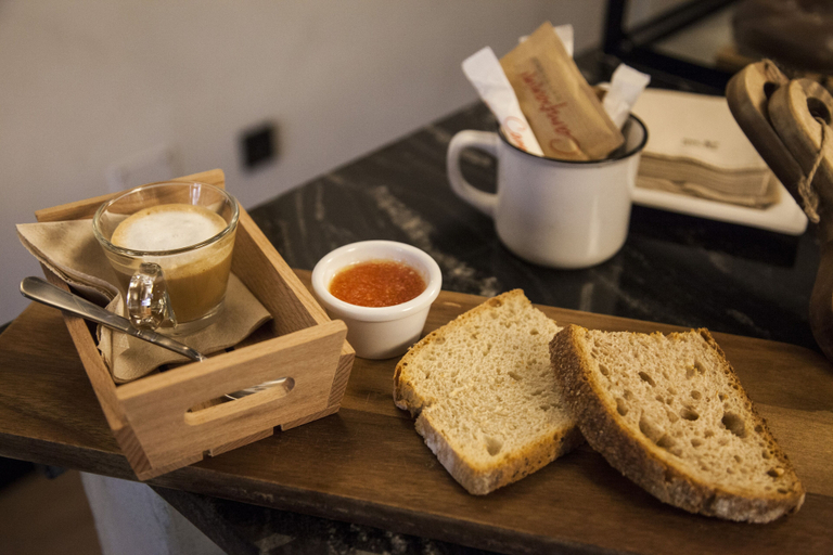 Food & Drinks 5, Hostal CC Malasaña, Madrid