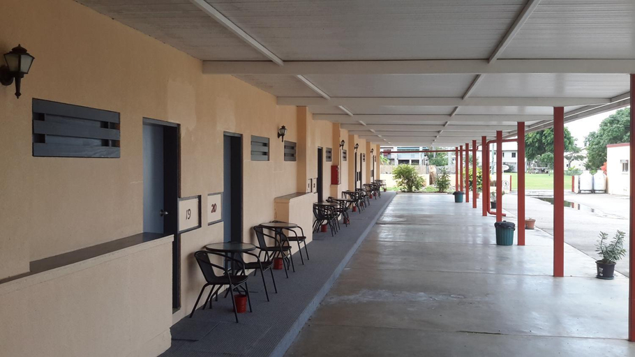 Others 4, Herbert Valley Motel, Hinchinbrook