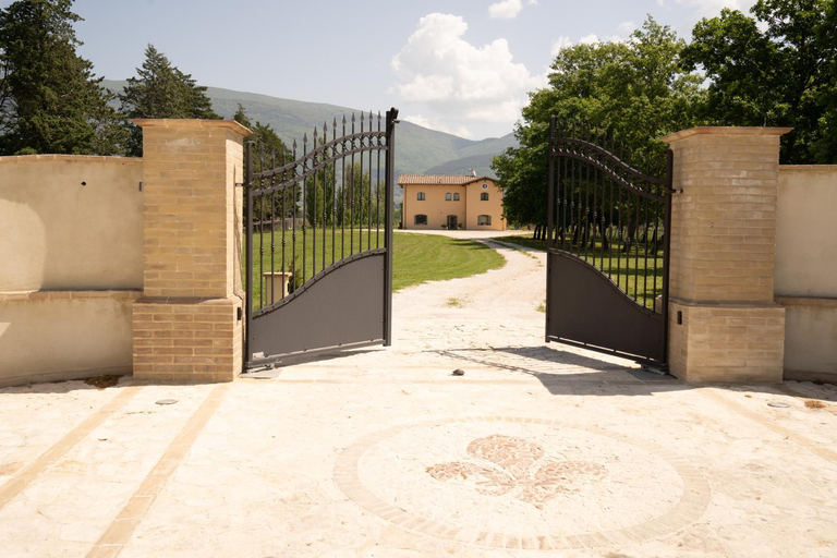 Exterior & Views 1, Il Castellaccio, Perugia