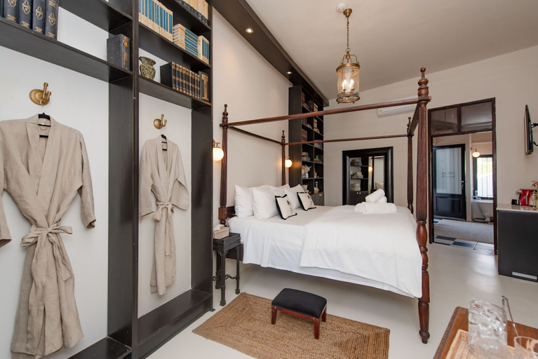 Bedroom 4, The Ivory Haus, Eden