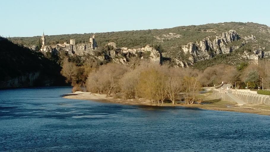Others 3, l'oustau bonur, Ardèche