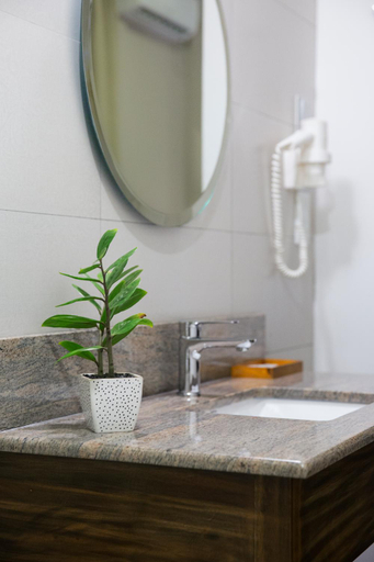Bathroom 4, Kai Hikkadduwa, Hikkaduwa