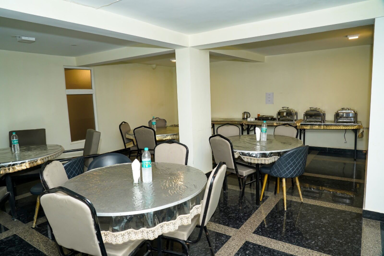 Food & Drinks, Shaan Stay, Gurgaon
