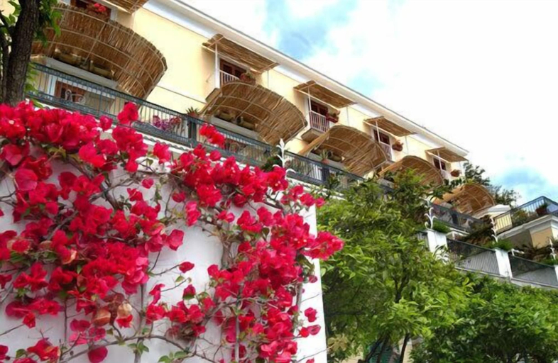 Exterior & Views 2, Hotel Buca di Bacco, Salerno