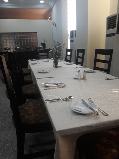 Food & Drinks 5, Hotel Reno, AbujaMun