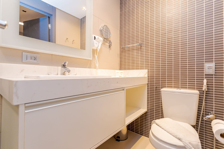 Bathroom 4, Helbor Stay Batel - Yogha, Curitiba