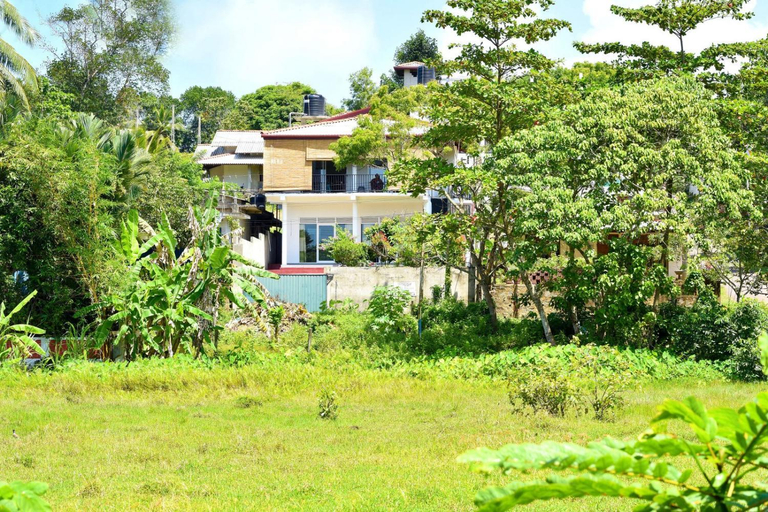 Exterior view 3, Sanithu Villa, Hikkaduwa