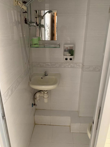 Others 5, Hakkas Guesthouse, Kowloon
