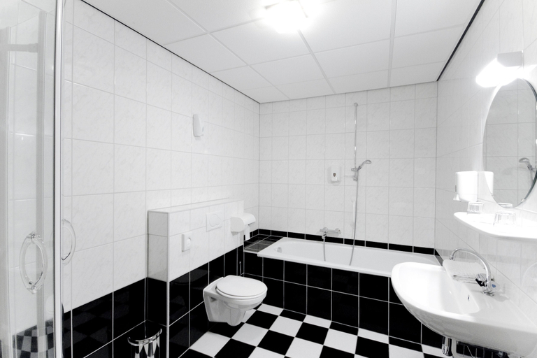 Bathroom 4, De Stobbe hotel & suites, De Wolden