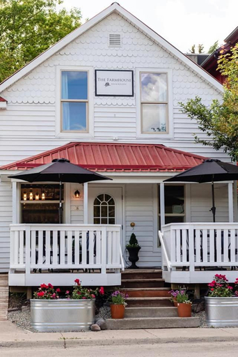 Others 4, The Farmhouse Inn & Kitchen, 2 blocks from Downtown Whitefish, Montana, Flathead