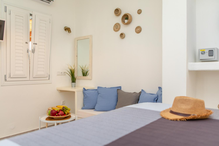 Bedroom 3, Thea Suites Naxos, South Aegean