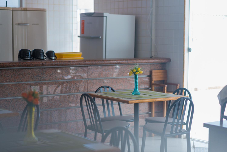 Food & Drinks 2, Studio Areia Preta, Guarapari