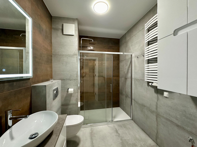 Bathroom 4, Portova by Q4 Apartments, Gdynia