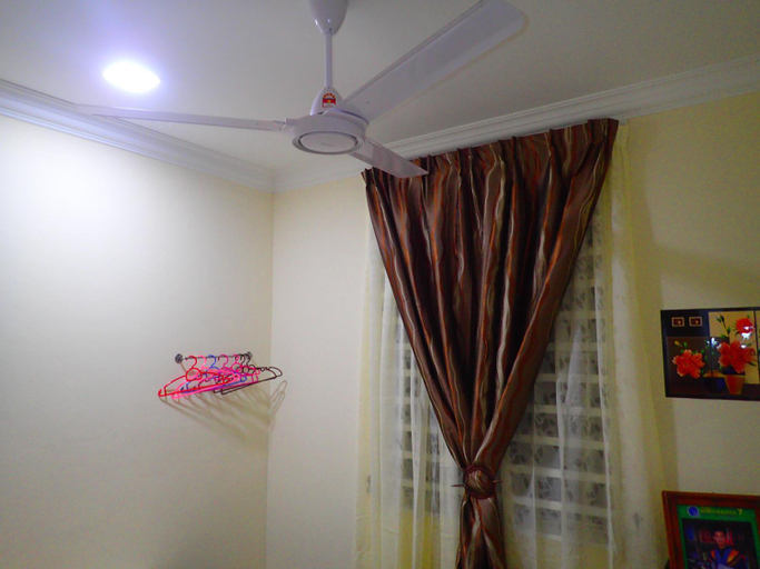 Others 4, RizQin Homestay Bachok, Bachok