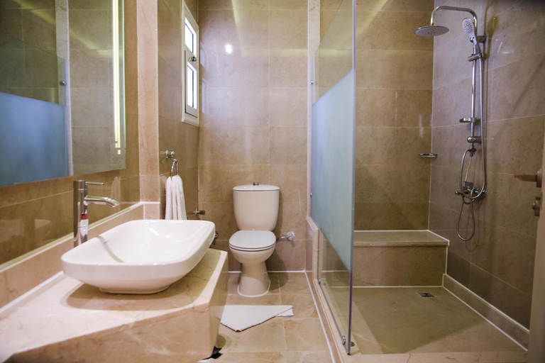 Bathroom 4, Serenity Home Hurghada, Al-Ghurdaqah