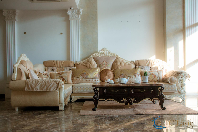Public Area 2, Friendly Hotel, District 3