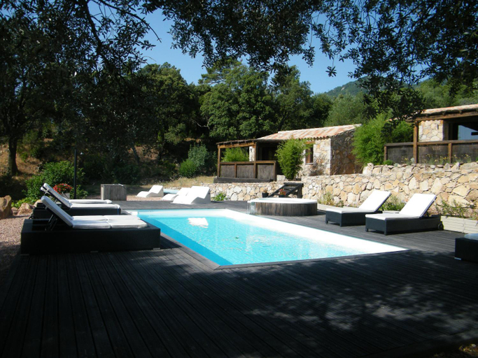 Others 3, Les Jardins de Mathieu, Corse-du-Sud