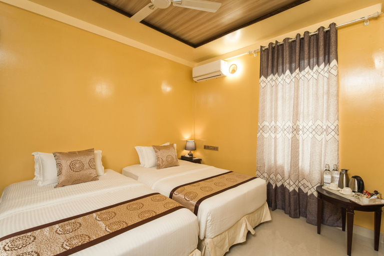 Bedroom 2, LHOHI INN BOUTIQUE HOTEL, Noonu Atoll