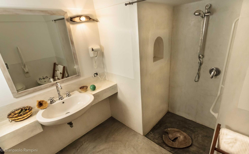 Bathroom 2, 2 Gatti - Sogno, Trapani