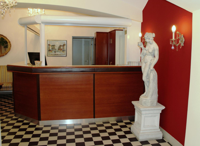 Public Area 3, Hotel Graf Stadion, Wien