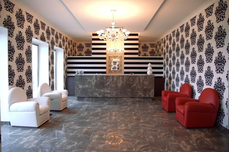 Others, Hotel Resort Novelli, Foggia