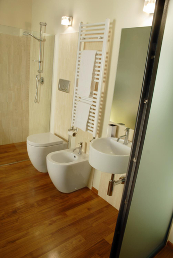 Bathroom 5, B&B Terres D'Aventure Suites, Torino