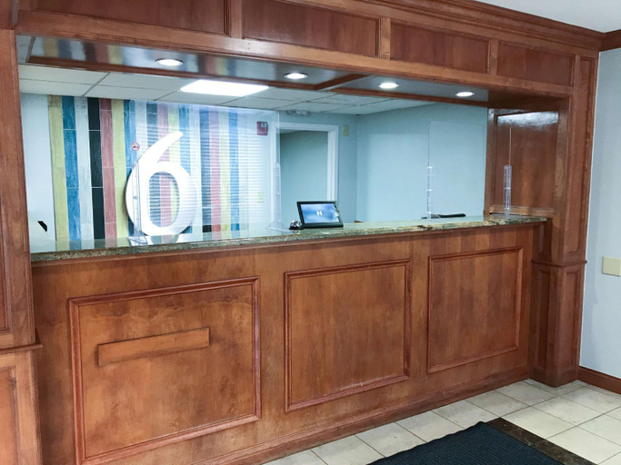 Public Area 3, Studio 6 Suites Tupelo, MS - North, Lee
