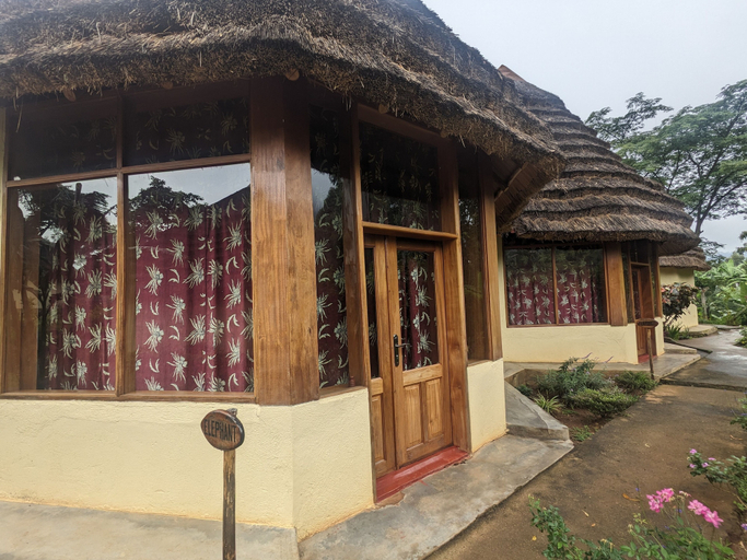 Exterior & Views 2, Cwmbale Eco-Tourist Lodge, Bungokho