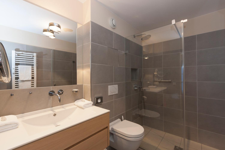 Bathroom 4, Alpenresidenz Buchenhöhe, Berchtesgadener Land