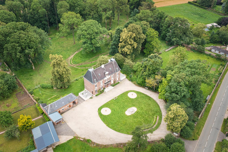 Others 3, Bed and Breakfast site ancien Chateau de Martinsart, Somme