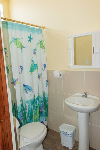 Bathroom 3, San Alejo Zero, Sucre