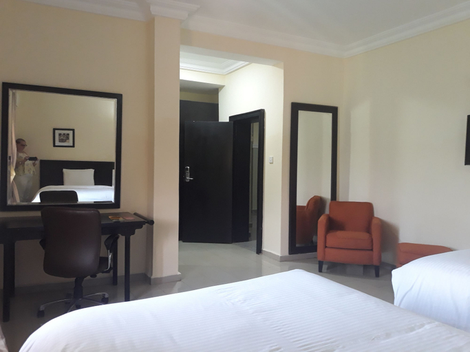 Bedroom 3, Hotel Reno, AbujaMun