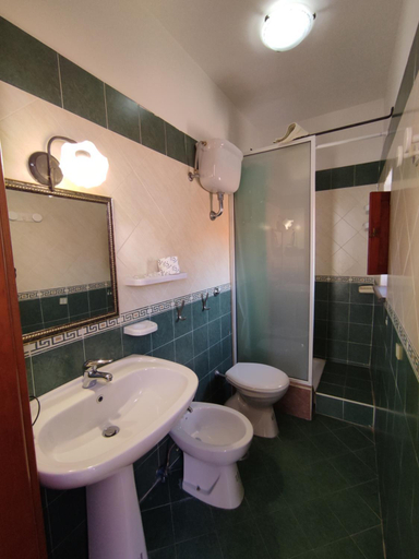 Bathroom, Kirillos IN CILENTO, Salerno