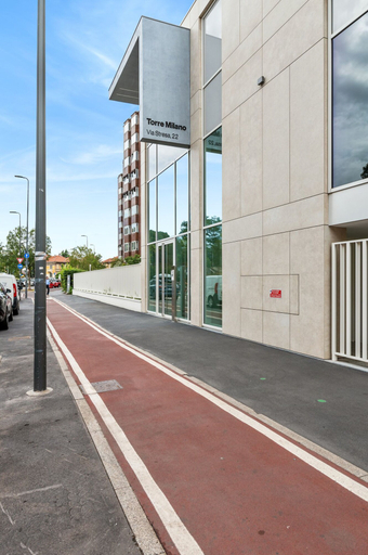 Exterior & Views 2, Limehome Milan via Stresa, Milano