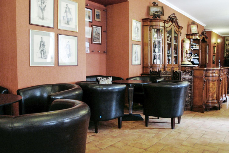 Food & Drinks 4, Komoda Club Residence, Kalisz