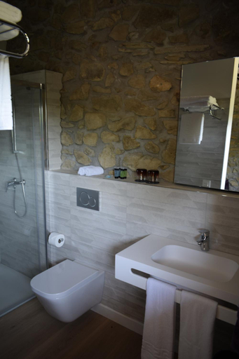 Bathroom 5, Casa Rural Martiamuno Landetxea, Guipúzcoa