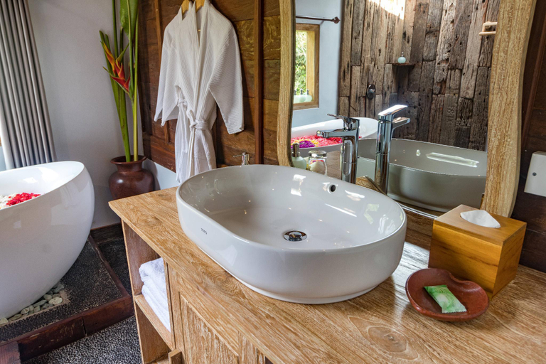 Bathroom 4, Be Bali Hut Private Villa, Gianyar